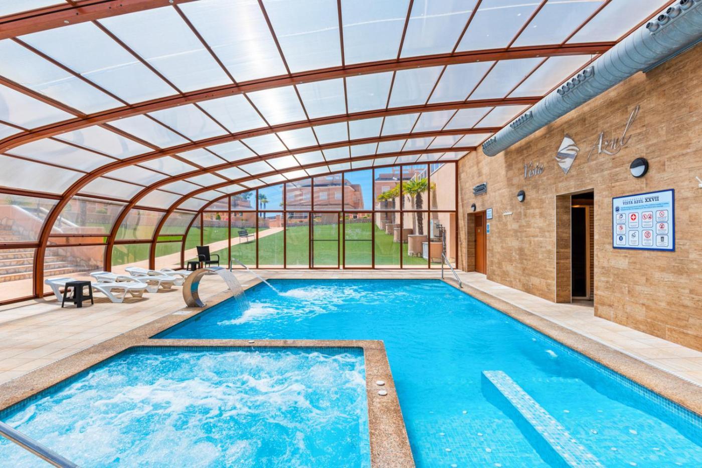 Apartments Punta Prima Indoor & Outdoor Pool Торевьиа Экстерьер фото