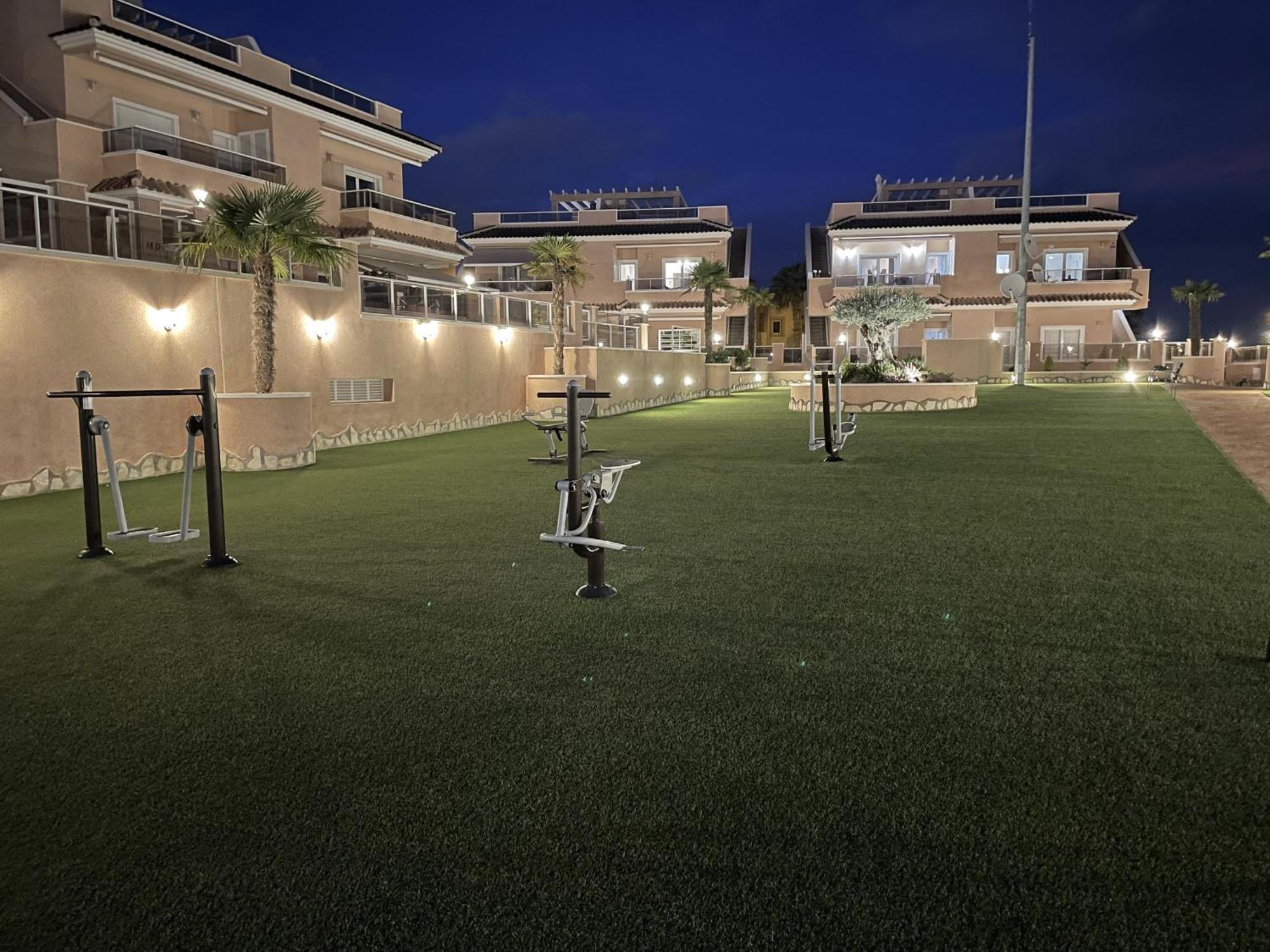Apartments Punta Prima Indoor & Outdoor Pool Торевьиа Экстерьер фото