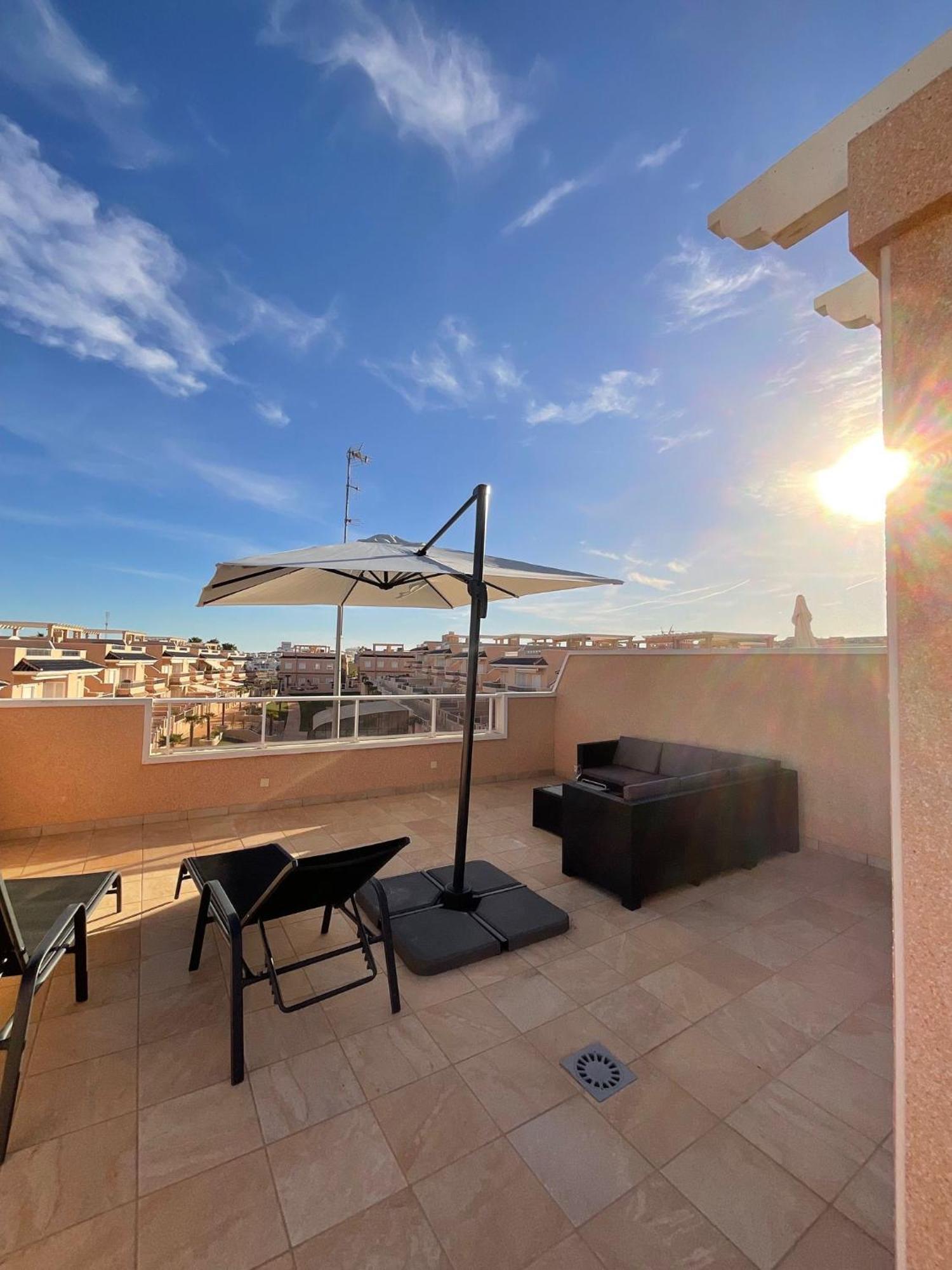 Apartments Punta Prima Indoor & Outdoor Pool Торевьиа Экстерьер фото